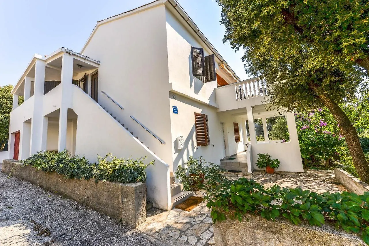 Apartments Magdalena Mandre Croatia