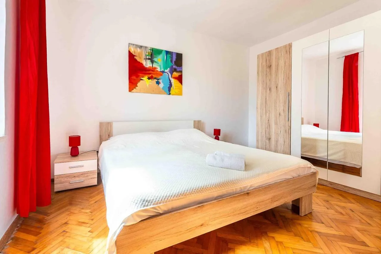 Apartments Magdalena Mandre